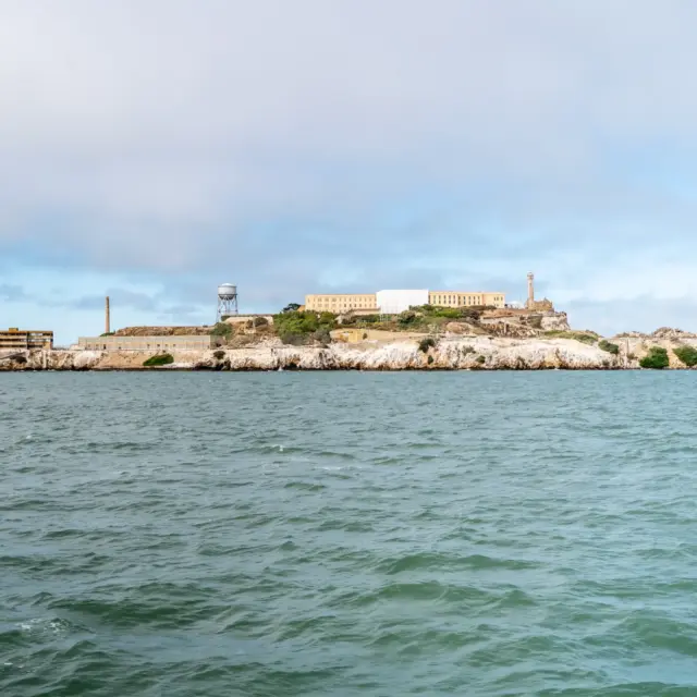Far shot of Alcatraz Island